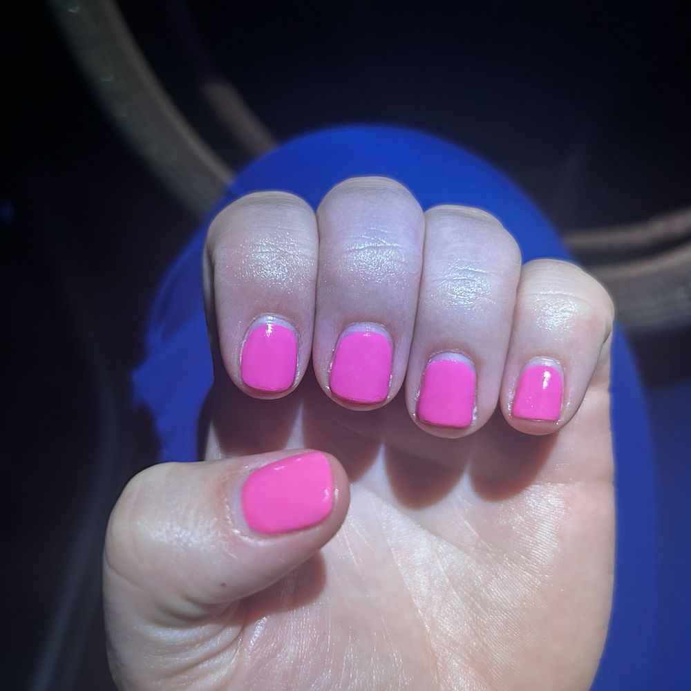I got my manicure on Friday this is my nail on Wednesday. I got my manicure on Friday this is my nail on Wednesday.
