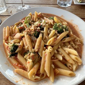 Bluewater Bar + Grill - Vegan pasta - Seafood Near Me - Barrington, Rhode Island