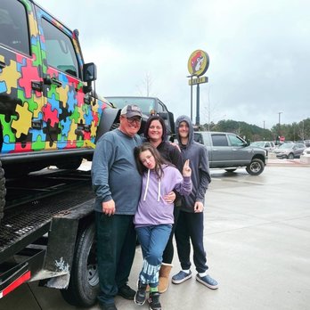 Buc-ee's - Buc-ee's in Brimingham AL, and the AutismJeep and family - Gas Stations Near Me - Leeds, Alabama