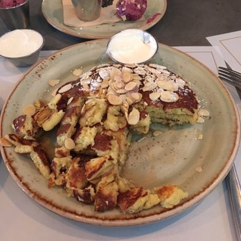 FIG Restaurant - Lemon ricotta pancakes - Bars Near Me - Santa Monica, California FIG Restaurant - Lemon ricotta pancakes - Bars Near Me - Santa Monica, California