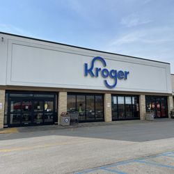 Kroger - Store front