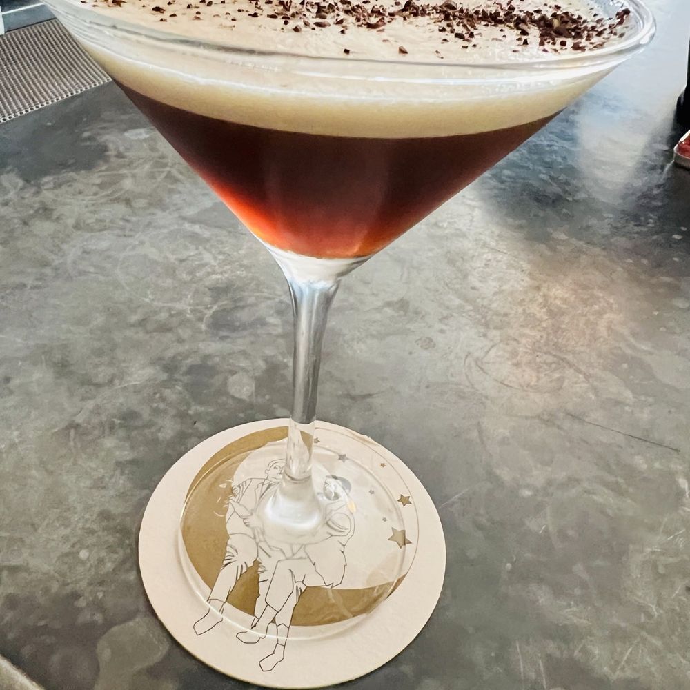 ENERGIZER JENNIE vodka, coffee liquor, eleva espresso ENERGIZER JENNIE vodka, coffee liquor, eleva espresso
