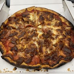 Father and Son Pizzeria - Meat Pizza