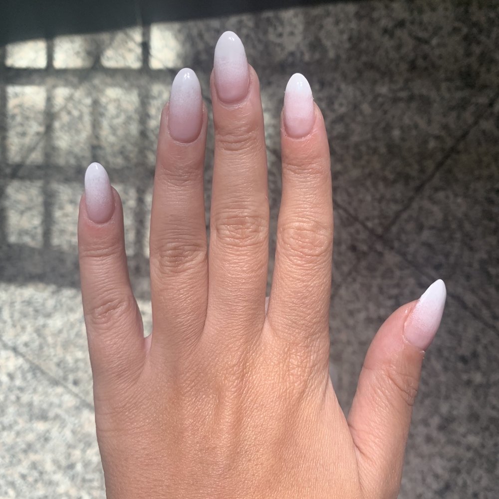 Full Set of UV Gel Nails - Pink French Ombré Full Set of UV Gel Nails - Pink French Ombré