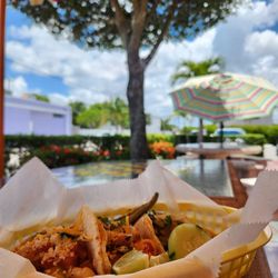 Antojitos Mexicanos La Placita