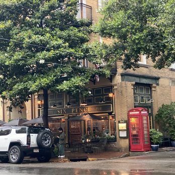Six Pence Pub - Pubs Near Me - Savannah, Georgia