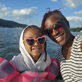Greenwood Lake Marina - All smiles - Boat Repair Near Me - Hewitt, New Jersey