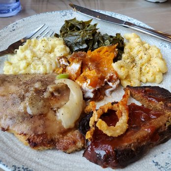 Paula Deen's Family Kitchen - Meatloaf, Smothered Pork Chop, Mac & Cheese, Cream Corn, Yams, Collards - American Near Me - Myrtle Beach, South Carolina Paula Deen's Family Kitchen - Meatloaf, Smothered Pork Chop, Mac & Cheese, Cream Corn, Yams, Collards - American Near Me - Myrtle Beach, South Carolina