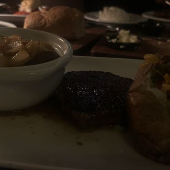 LongHorn Steakhouse - Steakhouses Near Me - Des Plaines, Illinois LongHorn Steakhouse - Steakhouses Near Me - Des Plaines, Illinois