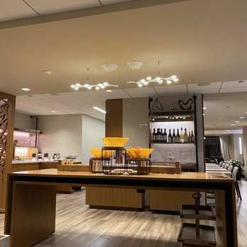 Hyatt Regency Chicago - Regency club! - Hotels Near Me - Chicago, Illinois Hyatt Regency Chicago - Regency club! - Hotels Near Me - Chicago, Illinois