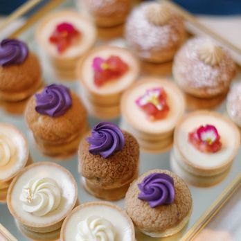 Pastry Atelier PQ - Cheesecake bites and cream puffs - Desserts Near Me Pastry Atelier PQ - Cheesecake bites and cream puffs - Desserts Near Me