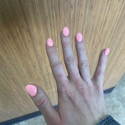 Elite Nails & Spa - Ended up like this because I couldn't stay there any longer