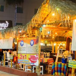 Restaurante Esteban's Bar Karaoke