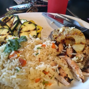 Tapester's Grill - Grilled chicken breast with pineapple, medley rice and grilled veggies. - American Near Me - Houston, Texas Tapester's Grill - Grilled chicken breast with pineapple, medley rice and grilled veggies. - American Near Me - Houston, Texas