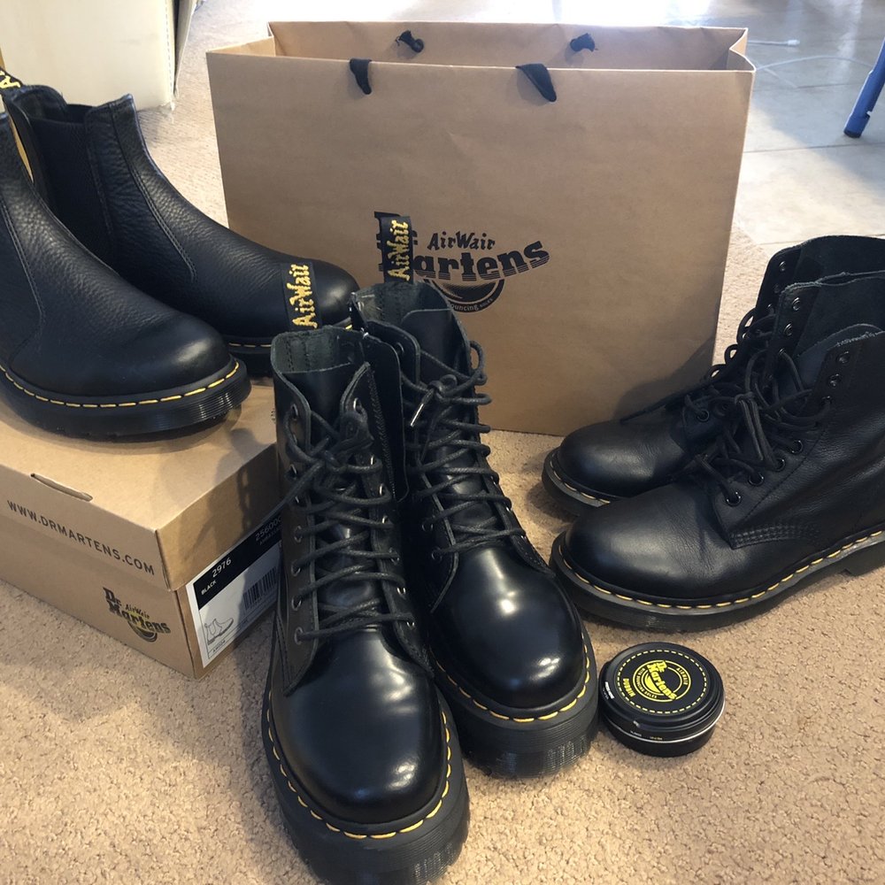 Martens Fashion Valley - Family's docs - Shoe Stores Near Me - San Diego, California Martens Fashion Valley - Family's docs - Shoe Stores Near Me - San Diego, California