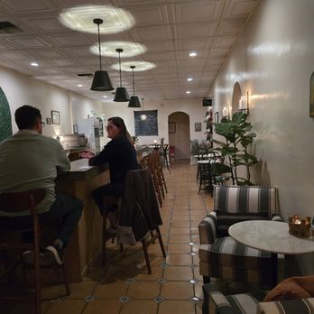 Campo Bar & Bottle - Entry area with bar seating - Wine Bars Near Me - Bakersfield, California