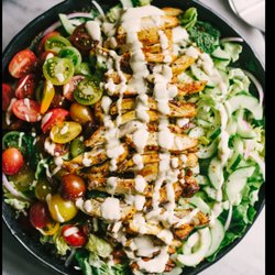 Mr.Falafel - Chicken over salad