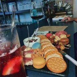 Backyard Vineyards - Cheese and cracker board