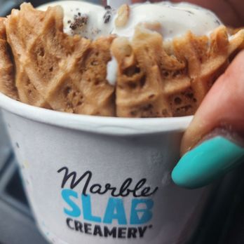 Marble Slab Creamery - white choc with oreos brownies and pecans - Ice Cream & Frozen Yogurt Near Me - Pearland, Texas