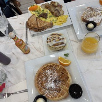 Keke's Breakfast Cafe - Chicken and waffles, Cheese Steak Omelet, cinnamon pancakes, a side of French toast - Breakfast & Brunch Near Me - Henderson, Nevada Keke's Breakfast Cafe - Chicken and waffles, Cheese Steak Omelet, cinnamon pancakes, a side of French toast - Breakfast & Brunch Near Me - Henderson, Nevada