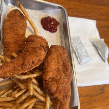 Sessions West Coast Deli - Kids chicken strips - Delis Near Me - Irvine, California Sessions West Coast Deli - Kids chicken strips - Delis Near Me - Irvine, California