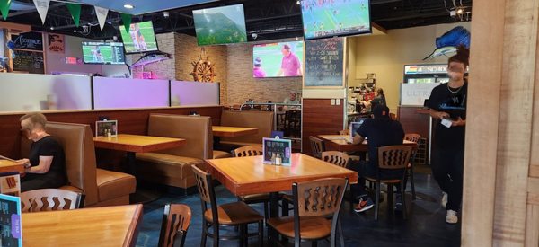 Schooners Grill Newport News by null
