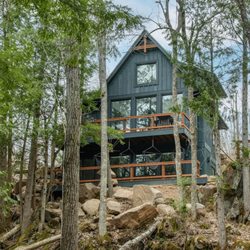 The Simple Life Hospitality - Raven's Nest in Mountain, WI