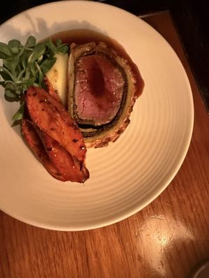 Bread Street Kitchen by Gordon Ramsay by null