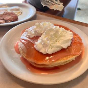 Cinnamon's Restaurant - Pancakes Near Me - Kailua, Hawaii Cinnamon's Restaurant - Pancakes Near Me - Kailua, Hawaii