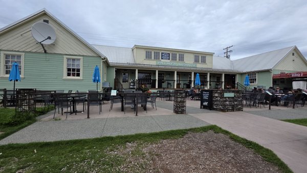 Palmer Alehouse by null