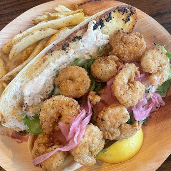 Trophy Fish - Shrimp Po Boy - Seafood Near Me - Tampa, Florida