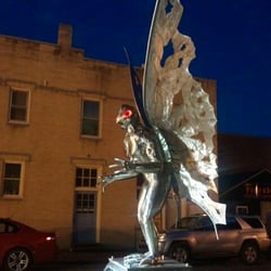 Lowes Motor Inn - Mothman