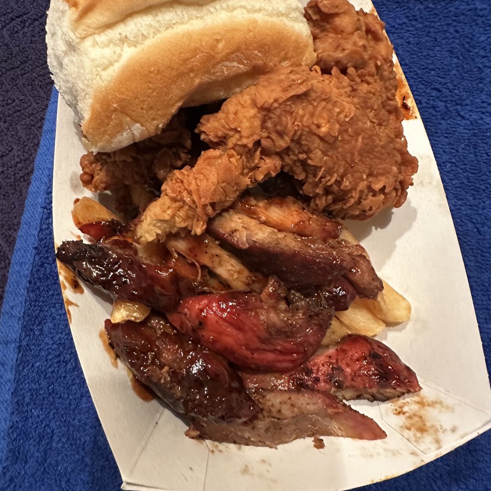 Rickettes - Fried Chicken Wings, Turkey Tips & French Fries. - Barbeque Near Me - Atlanta, Georgia Rickettes - Fried Chicken Wings, Turkey Tips & French Fries. - Barbeque Near Me - Atlanta, Georgia