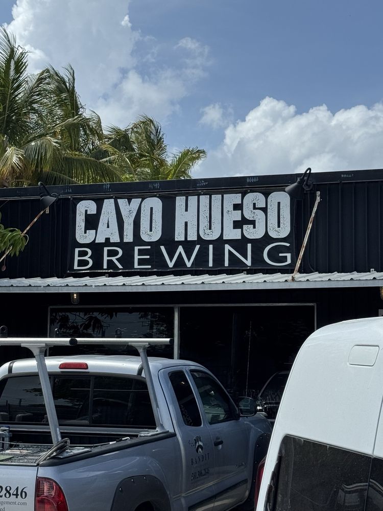 Cayo Hueso Brewing Logo