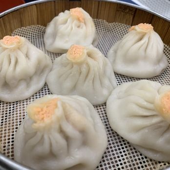 Shanghai Soup Dumplings - Crab-meat Soup Dumplings (6pcs) - Dim Sum Near Me - Quincy, Massachusetts Shanghai Soup Dumplings - Crab-meat Soup Dumplings (6pcs) - Dim Sum Near Me - Quincy, Massachusetts
