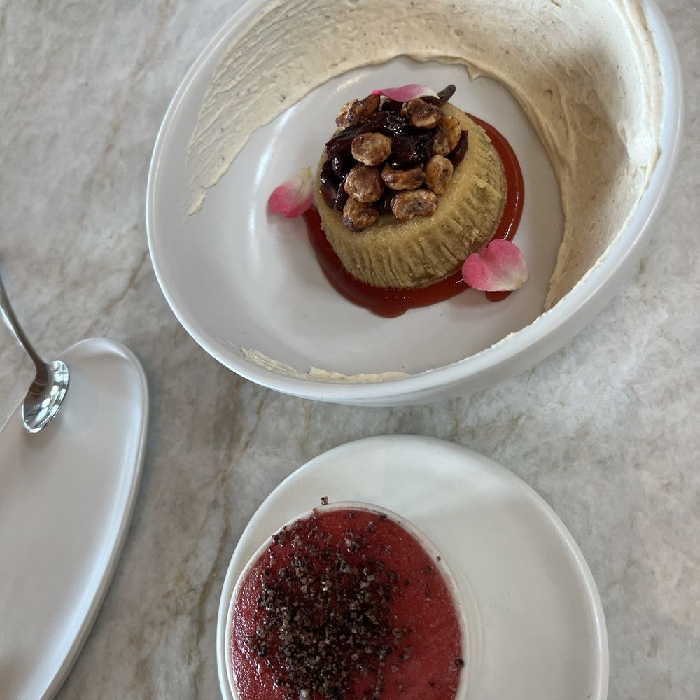 Este - Masa cake and apple blackberry sorbet - Seafood Near Me - Austin, Texas
