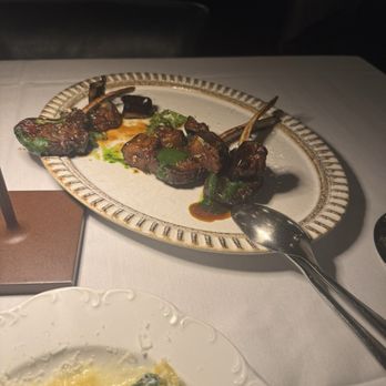 Tre Dita - Lamb chops - Italian Near Me - Chicago, Illinois Tre Dita - Lamb chops - Italian Near Me - Chicago, Illinois