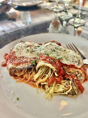 Gianni's Trattoria by null
