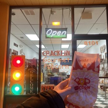Cracklin Gourmet Popcorn - Front entrance - Popcorn Shops Near Me - Boise, Idaho Cracklin Gourmet Popcorn - Front entrance - Popcorn Shops Near Me - Boise, Idaho