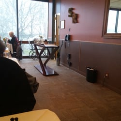 Santiam Café & Bistro - The entrance, from inside the restaurant.