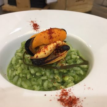 Zazpi Taberna - Mussel rice, 2.7 euros - Basque Near Me - Donostia-san Sebastian, SS Zazpi Taberna - Mussel rice, 2.7 euros - Basque Near Me - Donostia-san Sebastian, SS