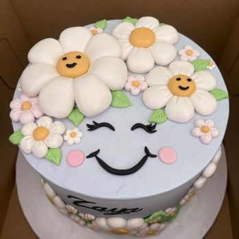 El Maná Pastry Shop - Flavor MARBLE, filling cookies and cream - Bakeries Near Me - Pico Rivera, California El Maná Pastry Shop - Flavor MARBLE, filling cookies and cream - Bakeries Near Me - Pico Rivera, California
