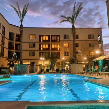 Peak 16 - pool - Apartments Near Me - Phoenix, Arizona
