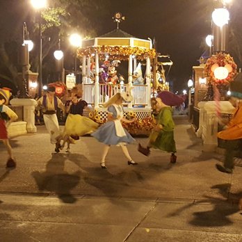 Boo To You Parade - Amusement Parks Near Me - Orlando, Florida Boo To You Parade - Amusement Parks Near Me - Orlando, Florida