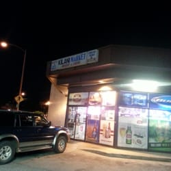 Family owned local market. Be nice to Jeff and his family.