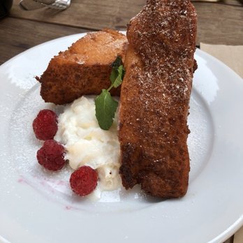 The Combine Kitchen - Vegetarian French toast - Coffee & Tea Near Me - Rancho Cucamonga, California The Combine Kitchen - Vegetarian French toast - Coffee & Tea Near Me - Rancho Cucamonga, California