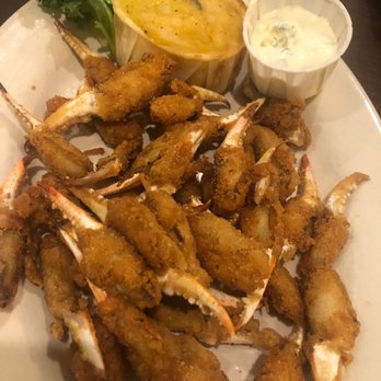 The Schooner Restaurant - Crab fingers - Seafood Near Me - Nederland, Texas The Schooner Restaurant - Crab fingers - Seafood Near Me - Nederland, Texas