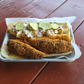 Tailgate Brewery - Hendersonville - Nashville Hot Chicken Sandwich- House Seasoned Chicken with House Slaw and Pickles. I always get this sando. I love it. - Pizza Near Me - Hendersonville, Tennessee