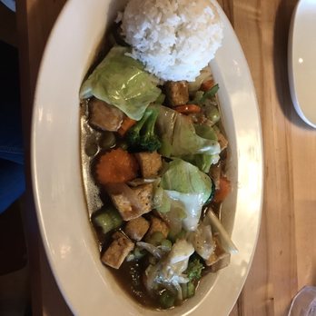 Dusit Thai Cuisine - Vegetables with tofu - Thai Near Me - Mountain Home, Arkansas Dusit Thai Cuisine - Vegetables with tofu - Thai Near Me - Mountain Home, Arkansas