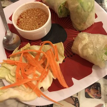 Bai Thong - Spring rolls. Vegetarian with tofu. Very fresh and tasty! - Thai Near Me - Tucson, Arizona